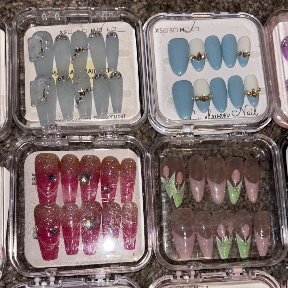 Assorted Press-On Nail Set Collection - Multi Color - Picture 4 of 14